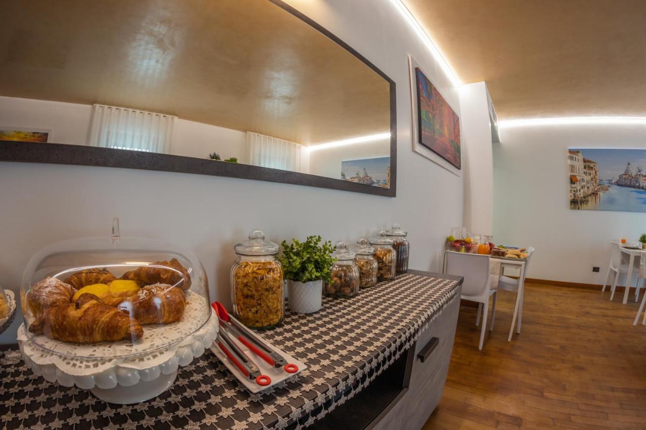 Bed & Breakfast Venice Friends Mestre Exterior foto